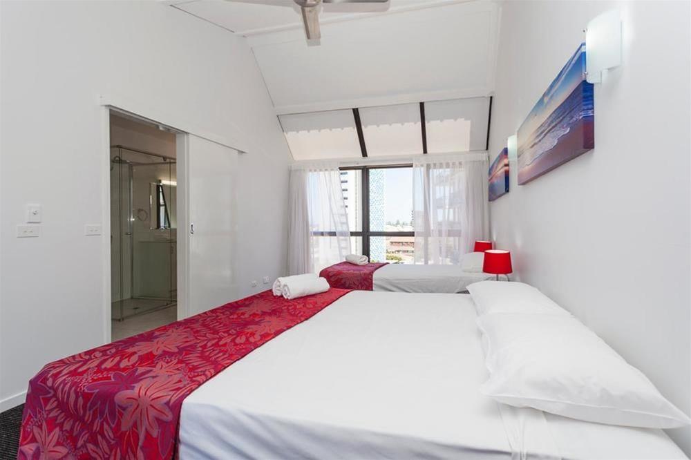 Broadbeach Travel Inn Apartments