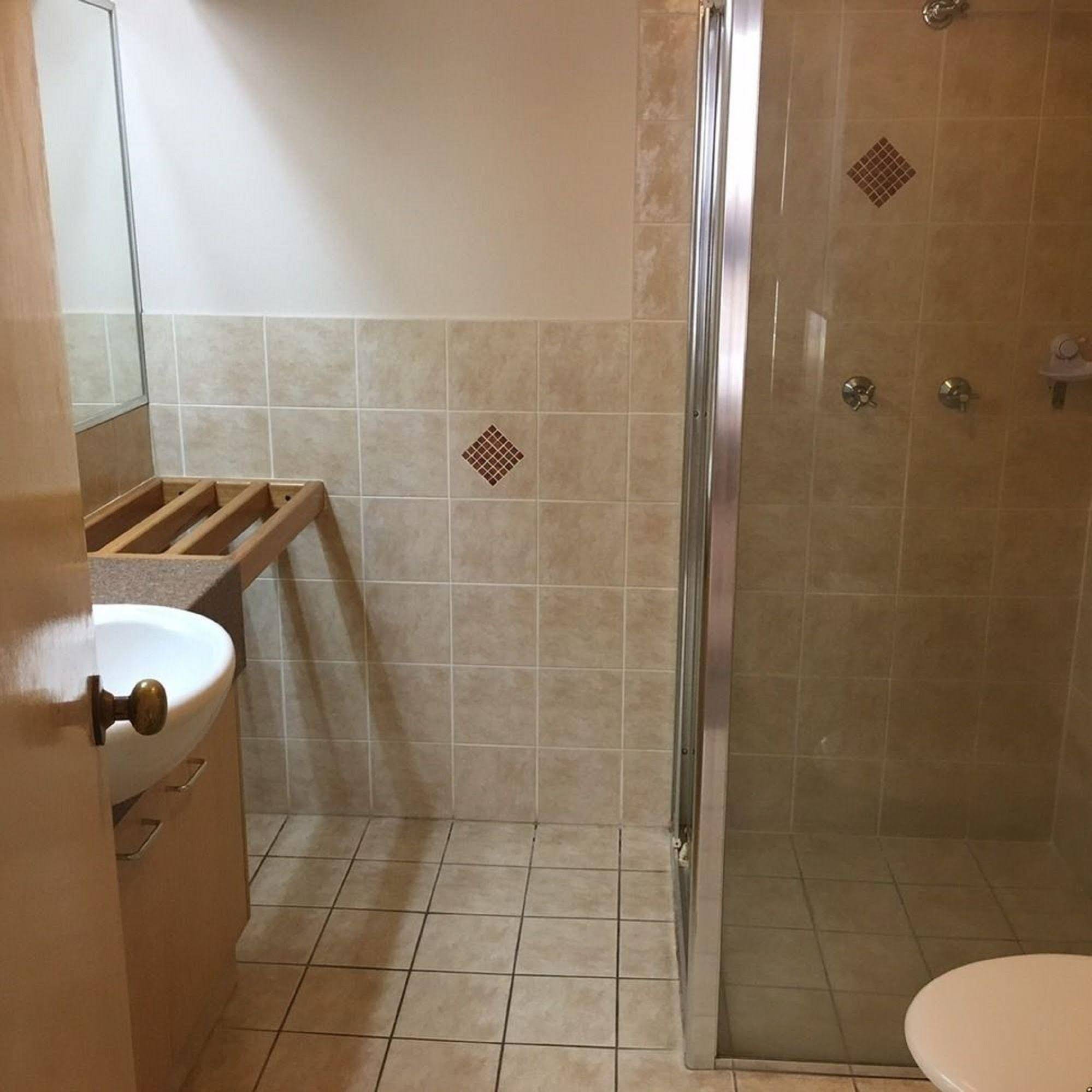 Capricornia Apartments