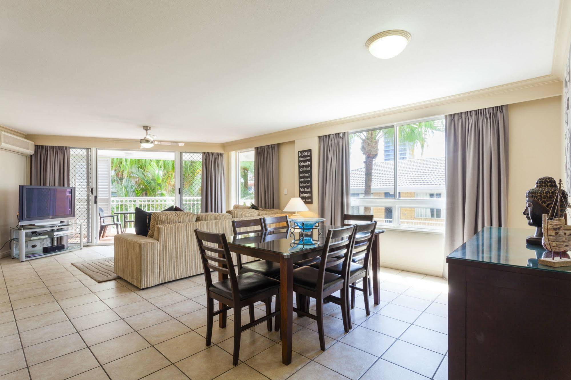 La Grande Apartments