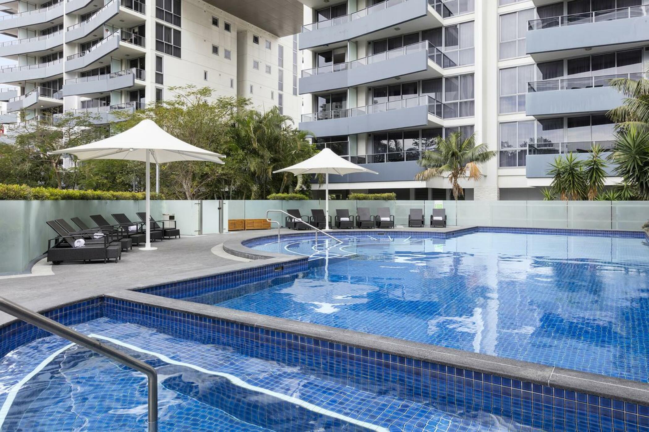 Meriton Suites Broadbeach