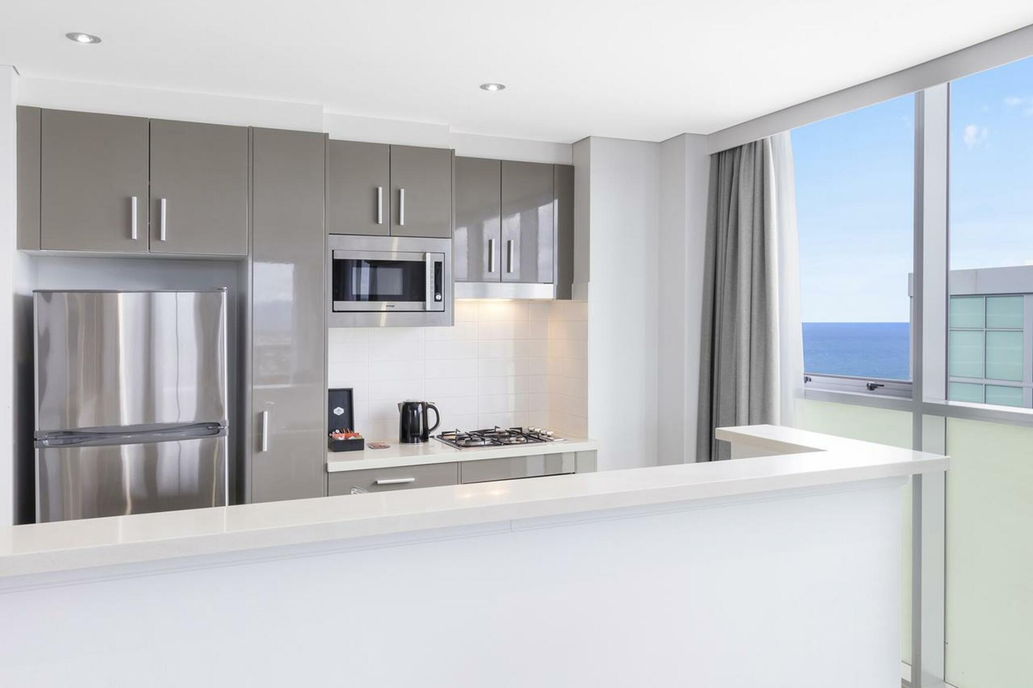 Meriton Suites Broadbeach