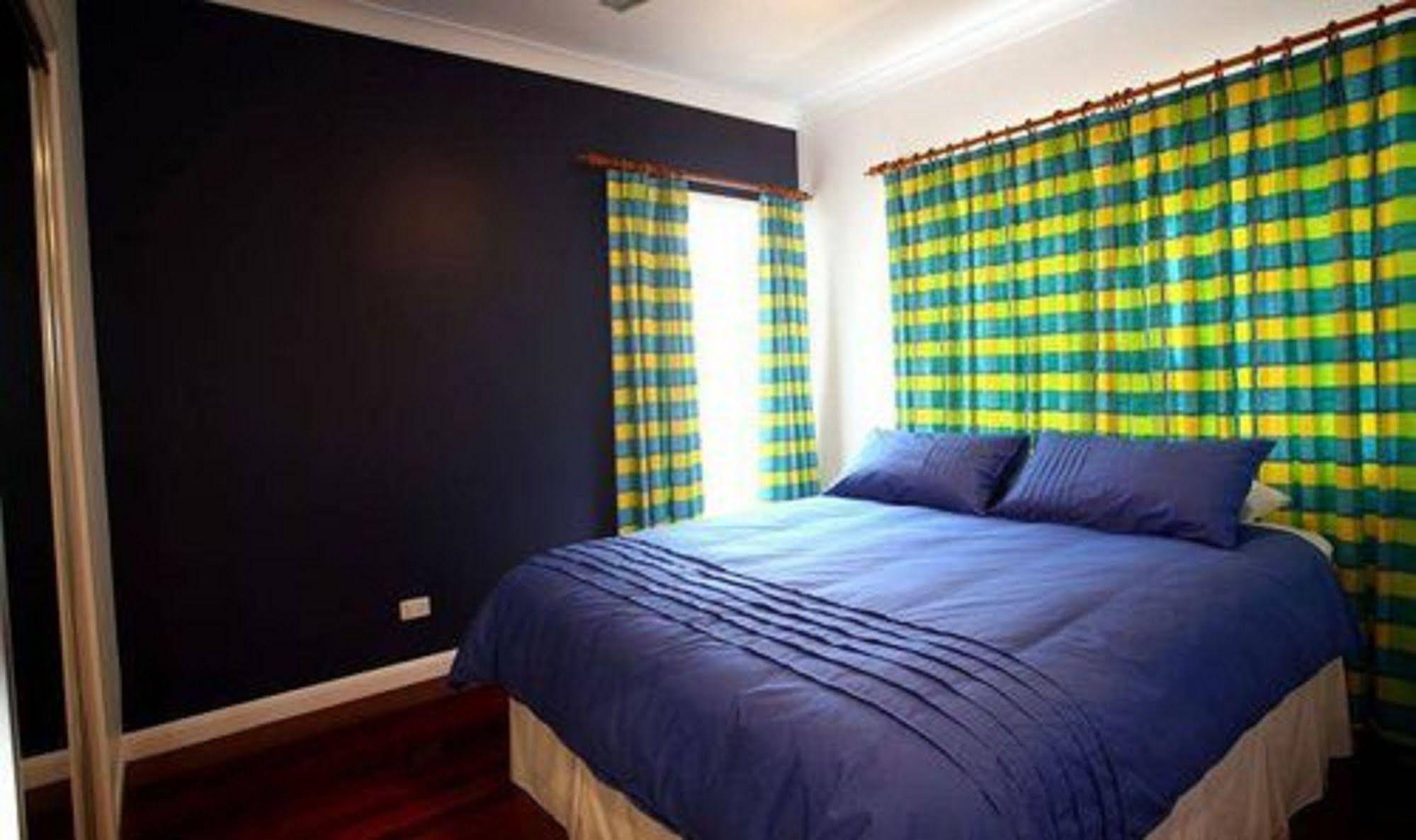Oceanic 141 Beach House
