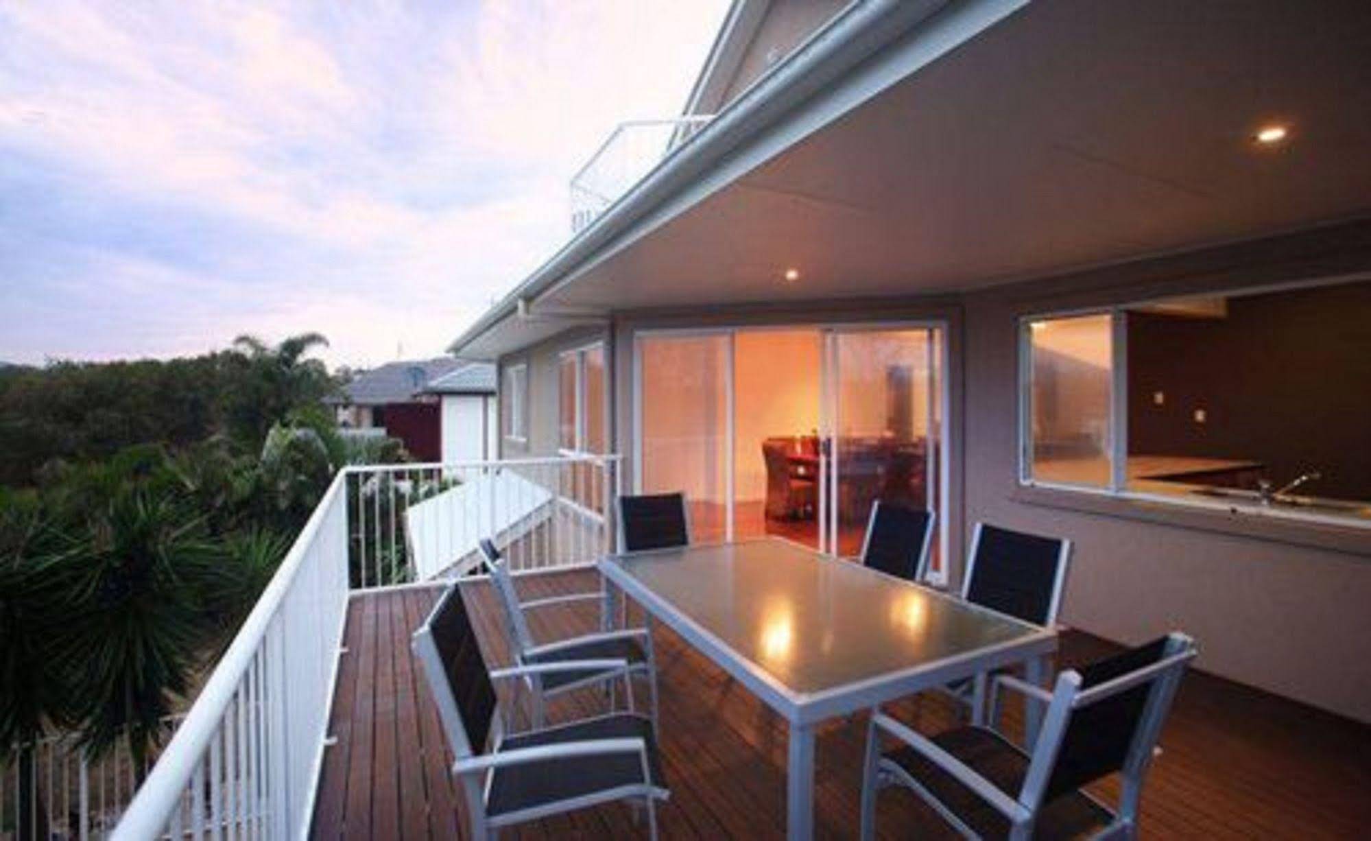 Oceanic 141 Beach House