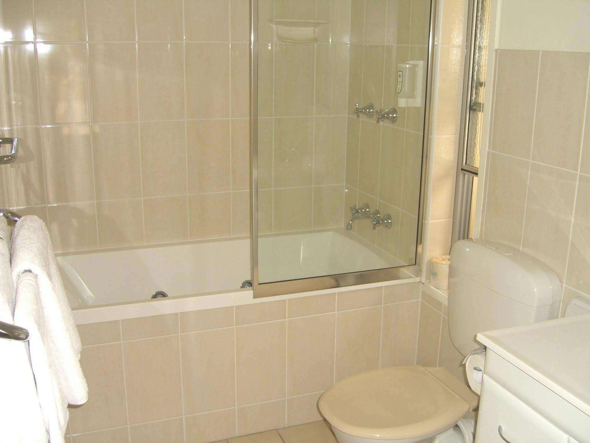 Bundaberg Coral Villa Motor Inn