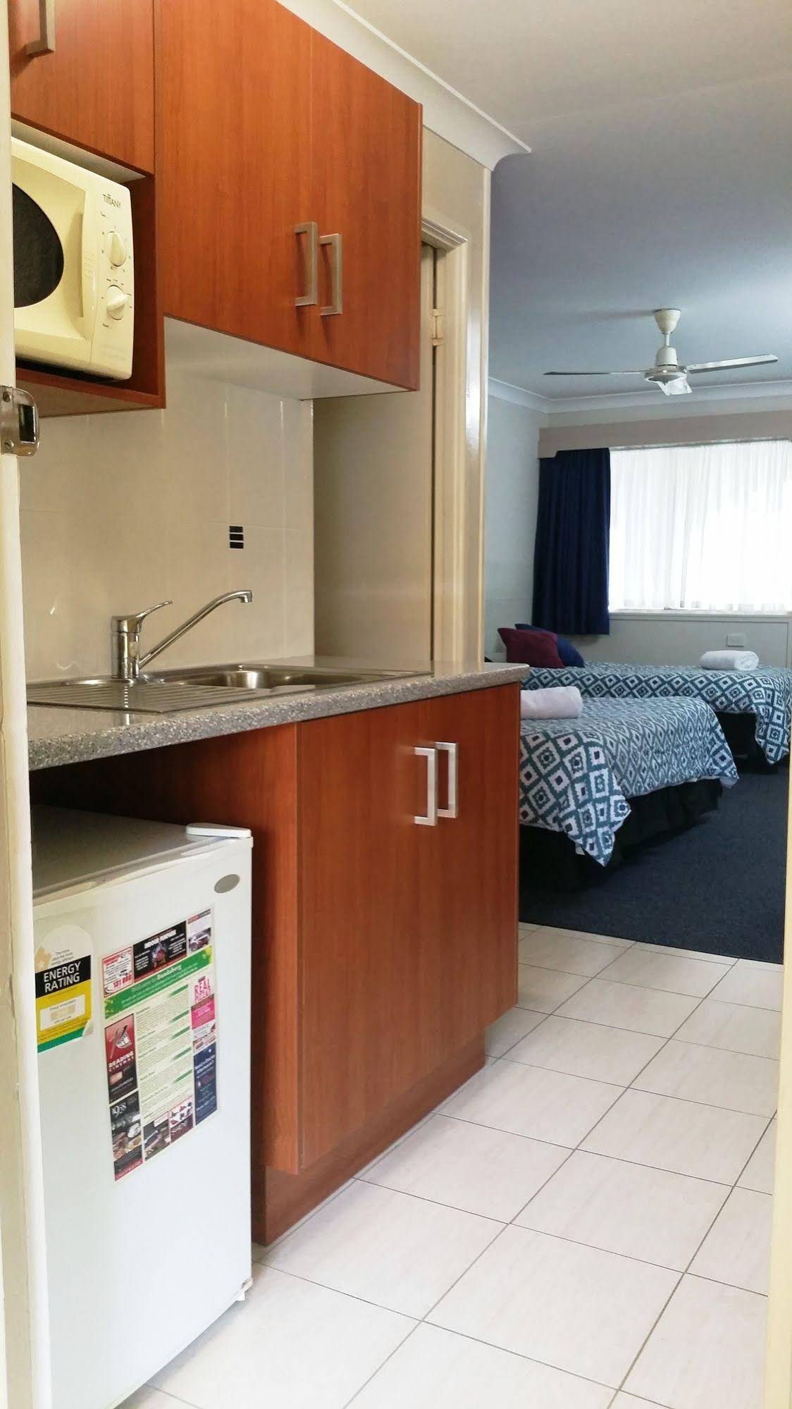 Bundaberg Coral Villa Motor Inn