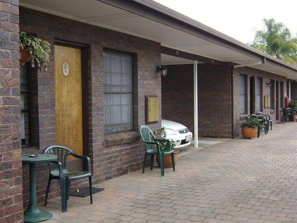 Chalet Motor Inn