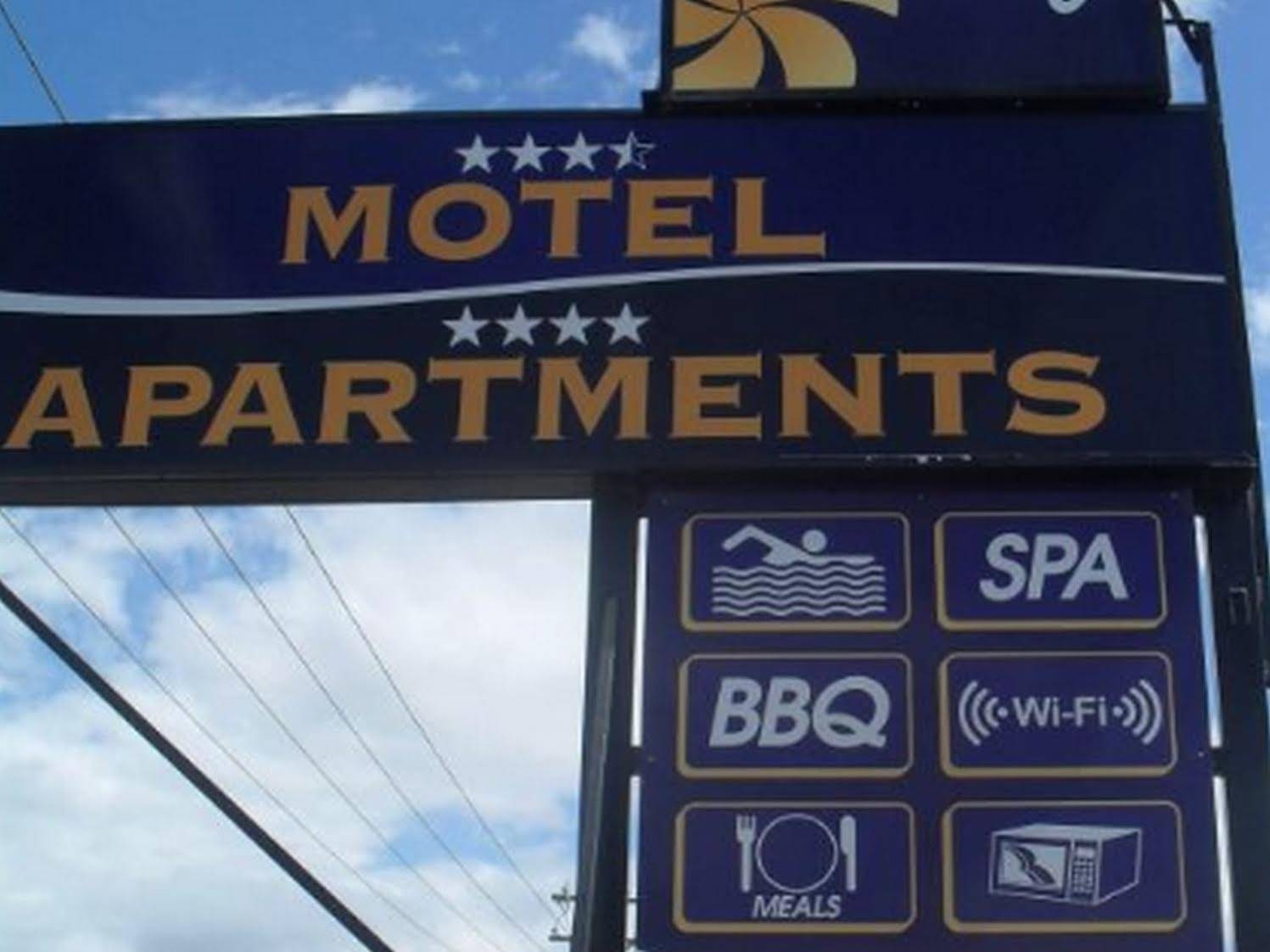 Charm City Motel