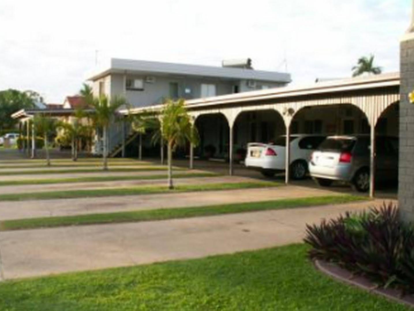 Charm City Motel