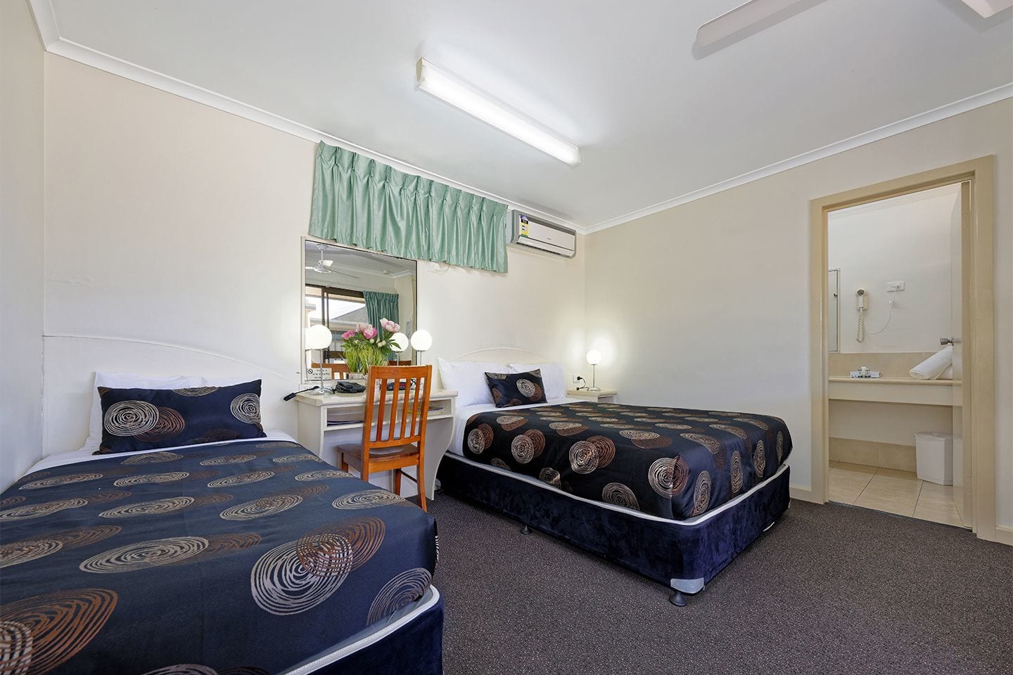 Econo Lodge Park Lane