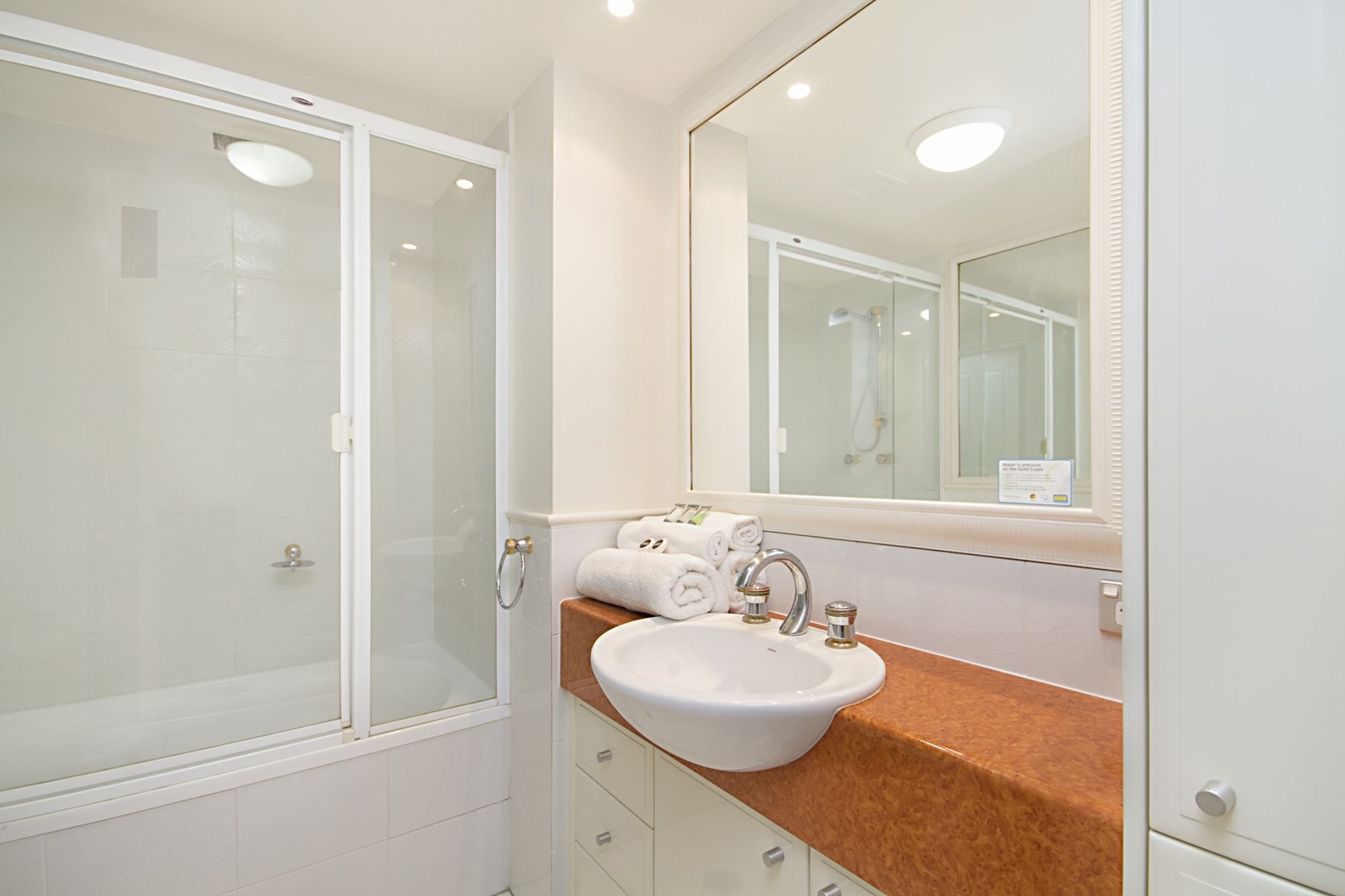 Burleigh Mediterranean Resort Enquiries