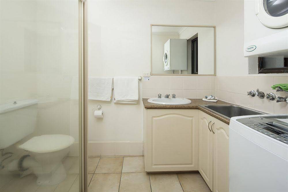 Burleigh Palms Holiday Apartments