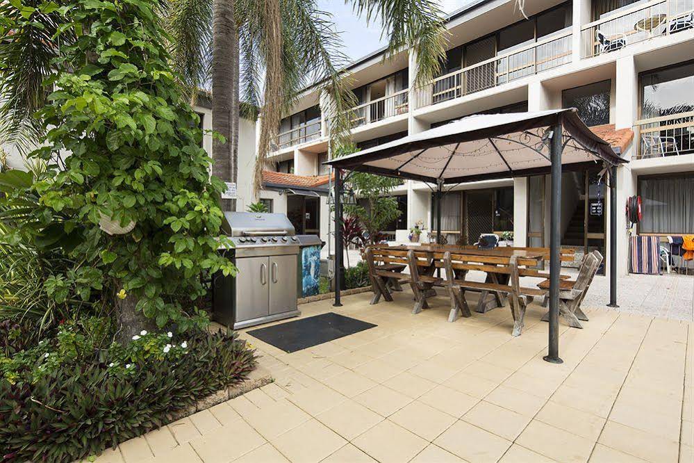 Burleigh Palms Holiday Apartments