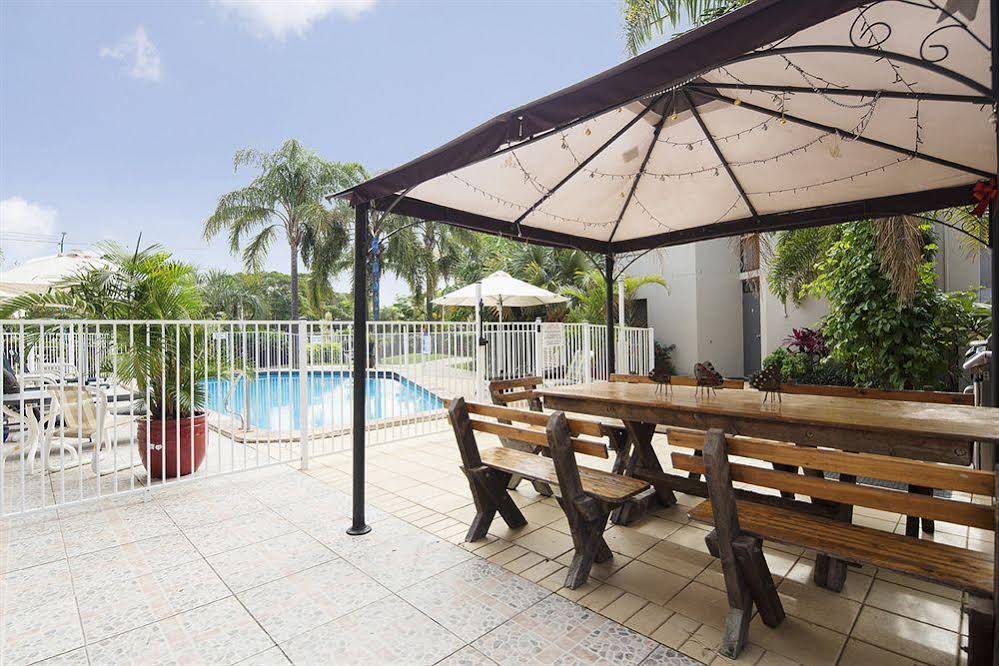 Burleigh Palms Holiday Apartments