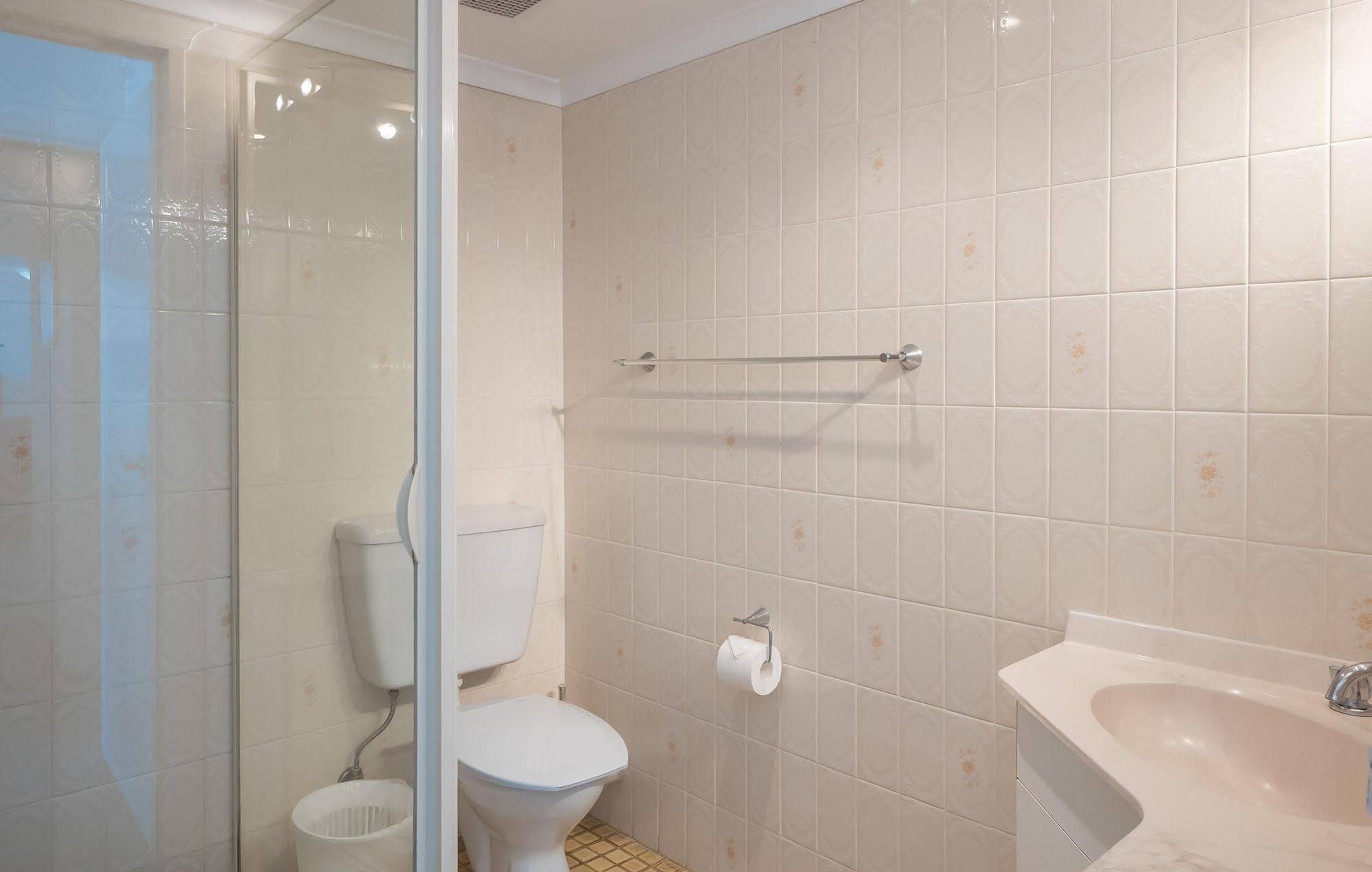 Southern Cross Apartments