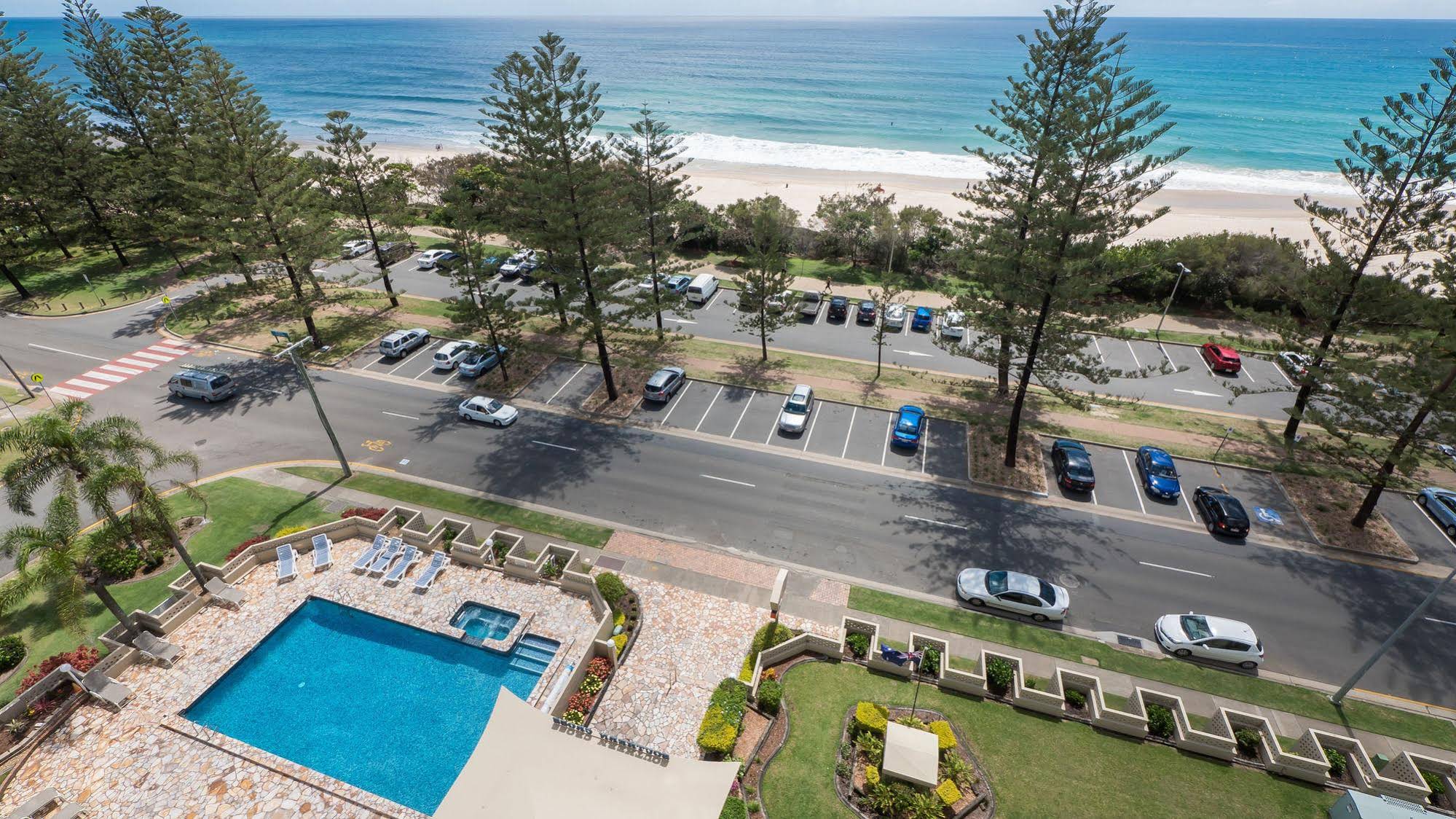 Southern Cross Apartments