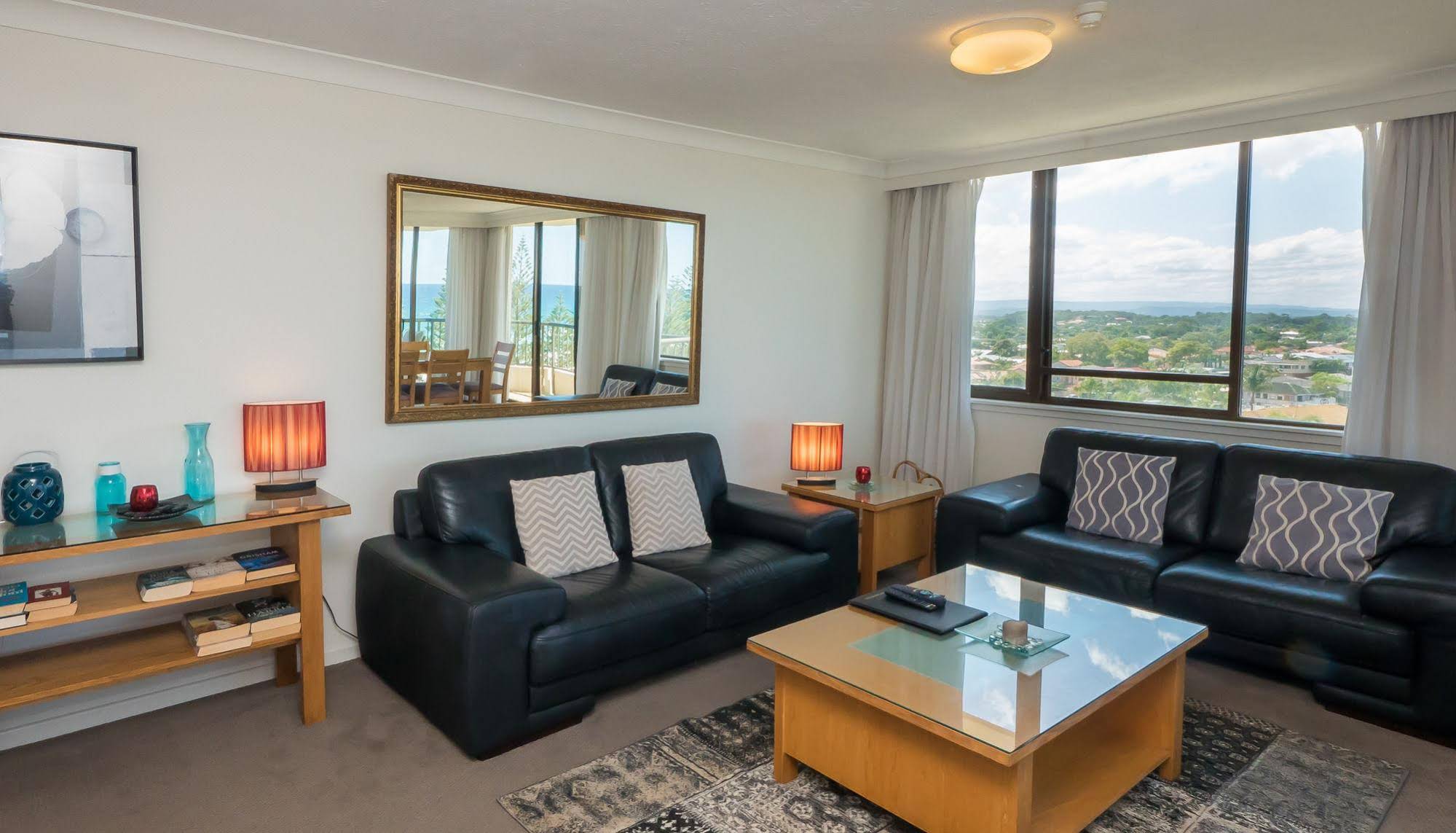 Southern Cross Apartments