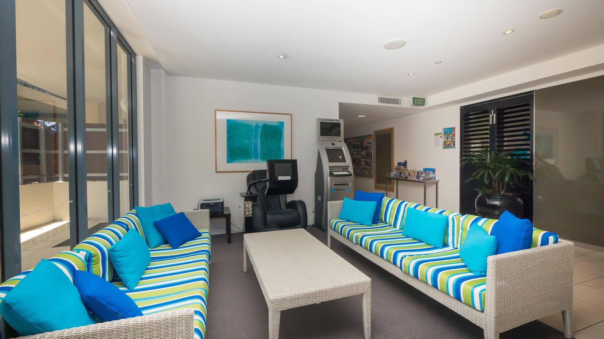 Swell Resort