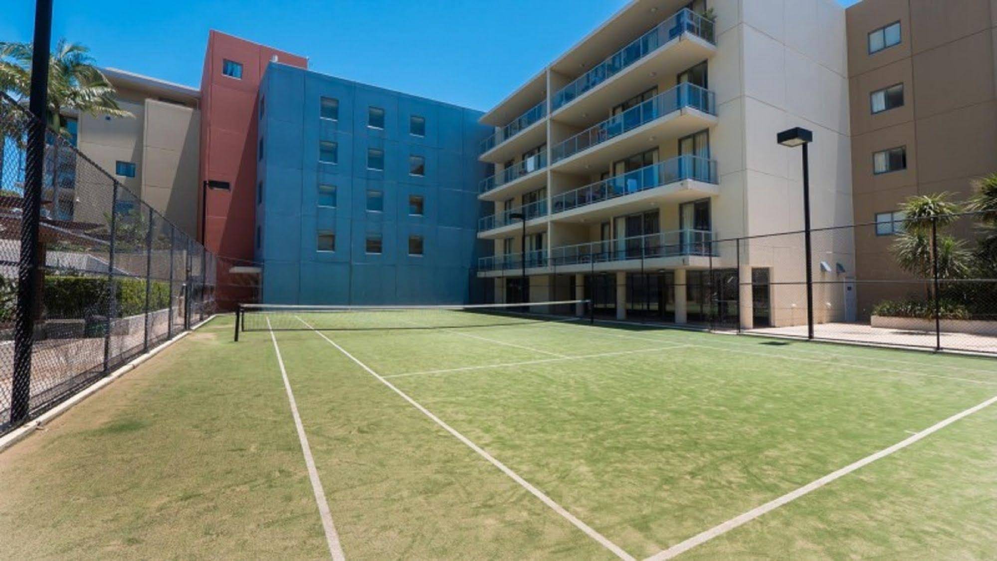 Swell Resort