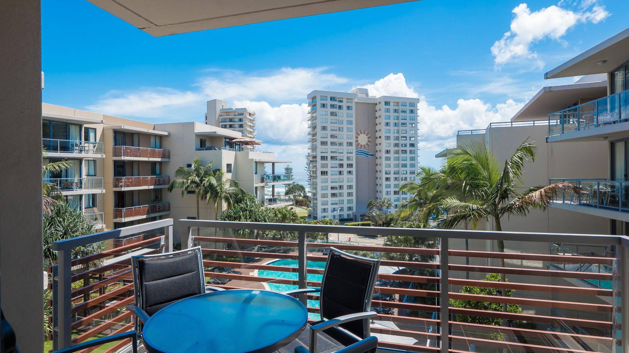 Swell Resort