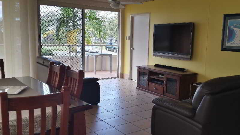 Wyuna Beachfront Holiday Apartments