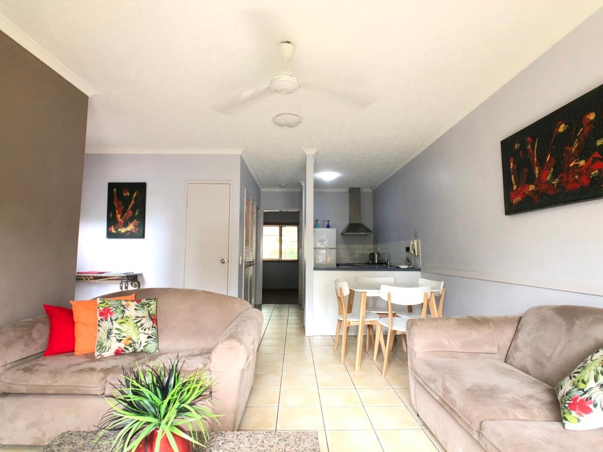 Australis Cairns Beach Resort