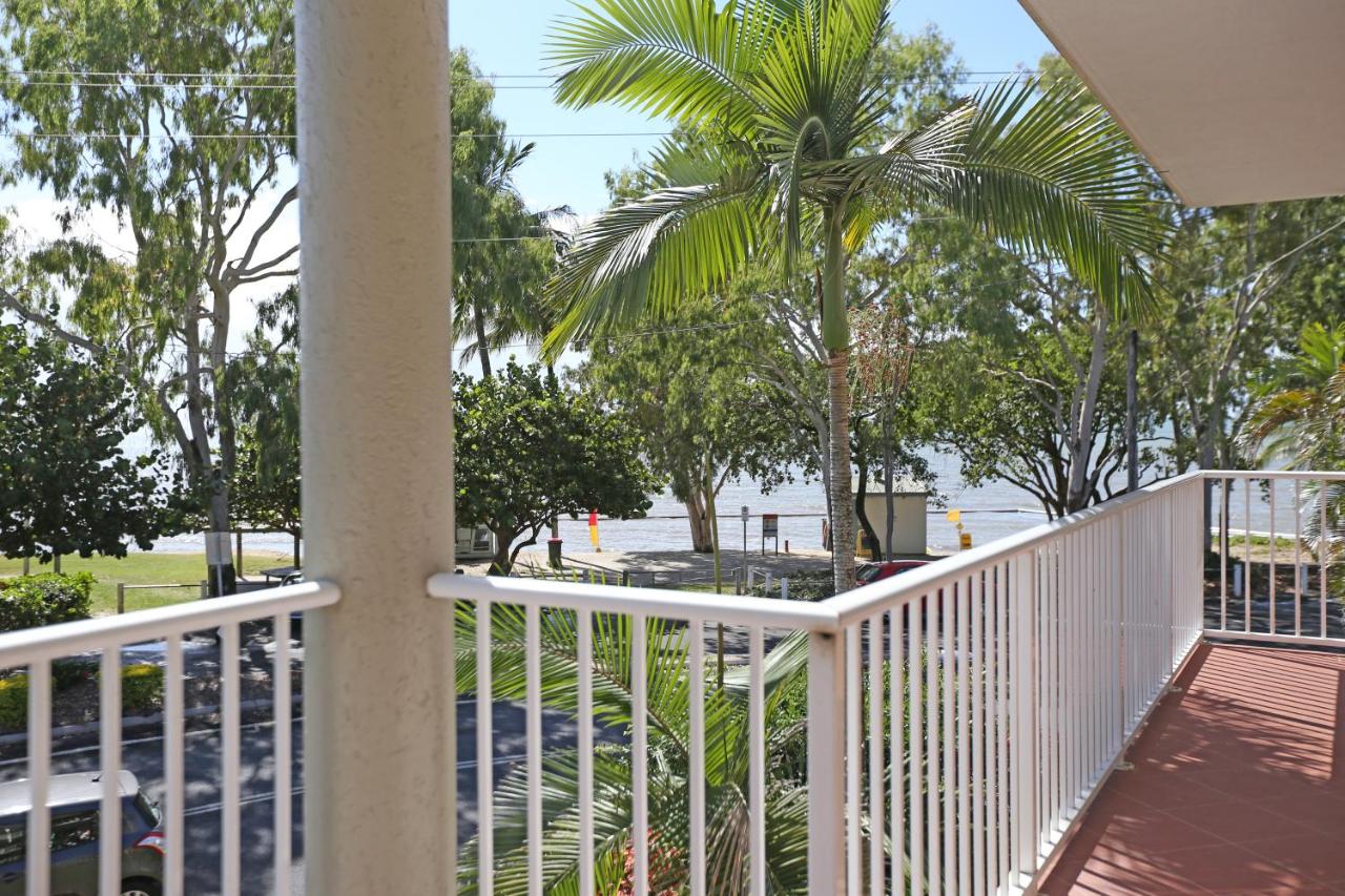 Australis Cairns Beach Resort