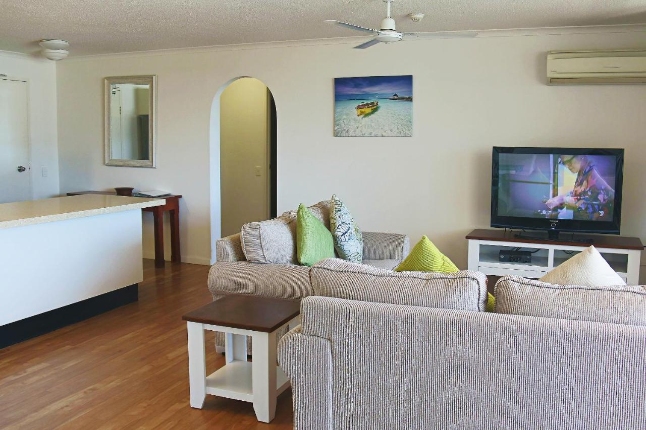 Cairns Aquarius Holiday Apartments