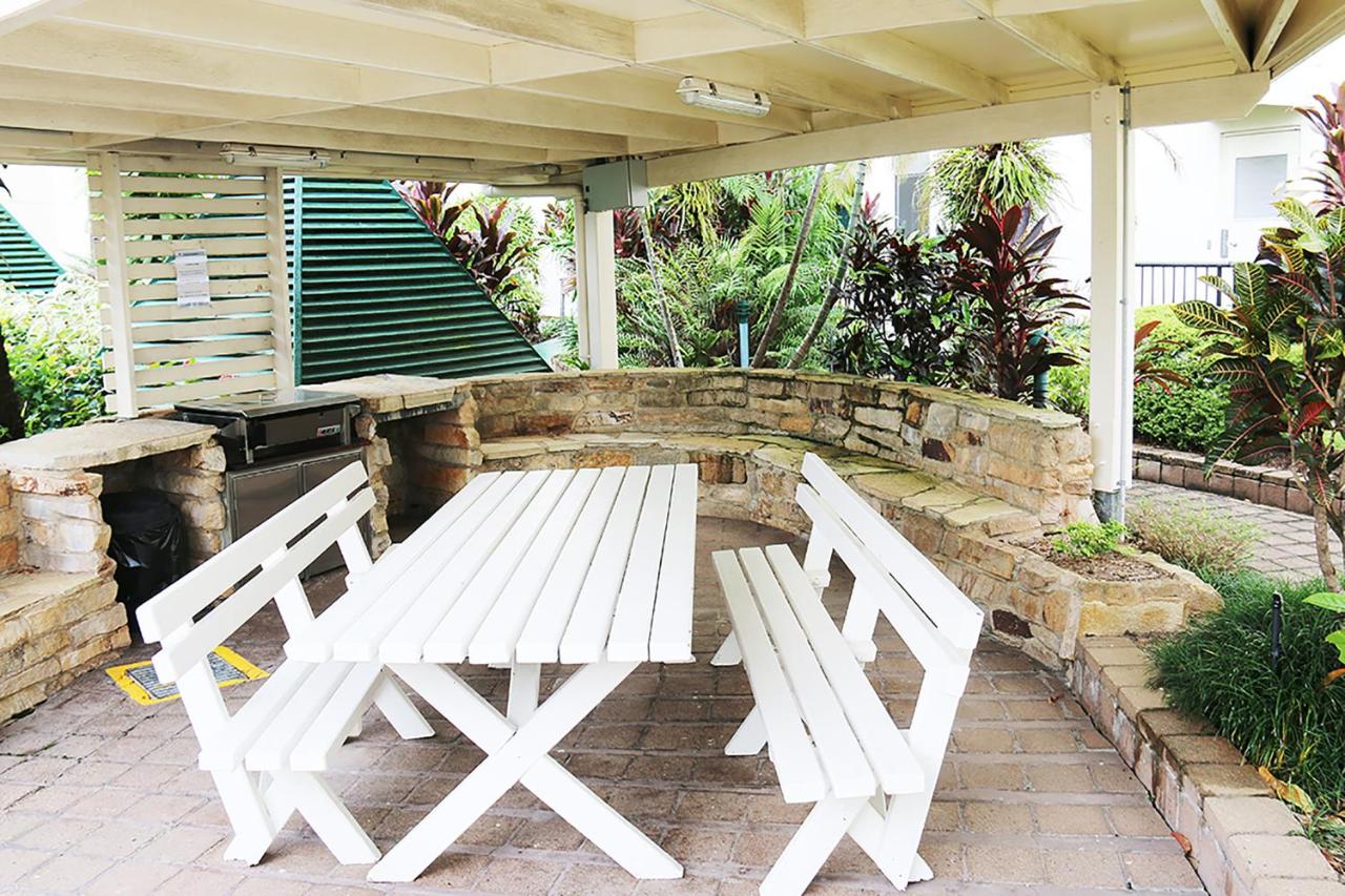 Cairns Aquarius Holiday Apartments