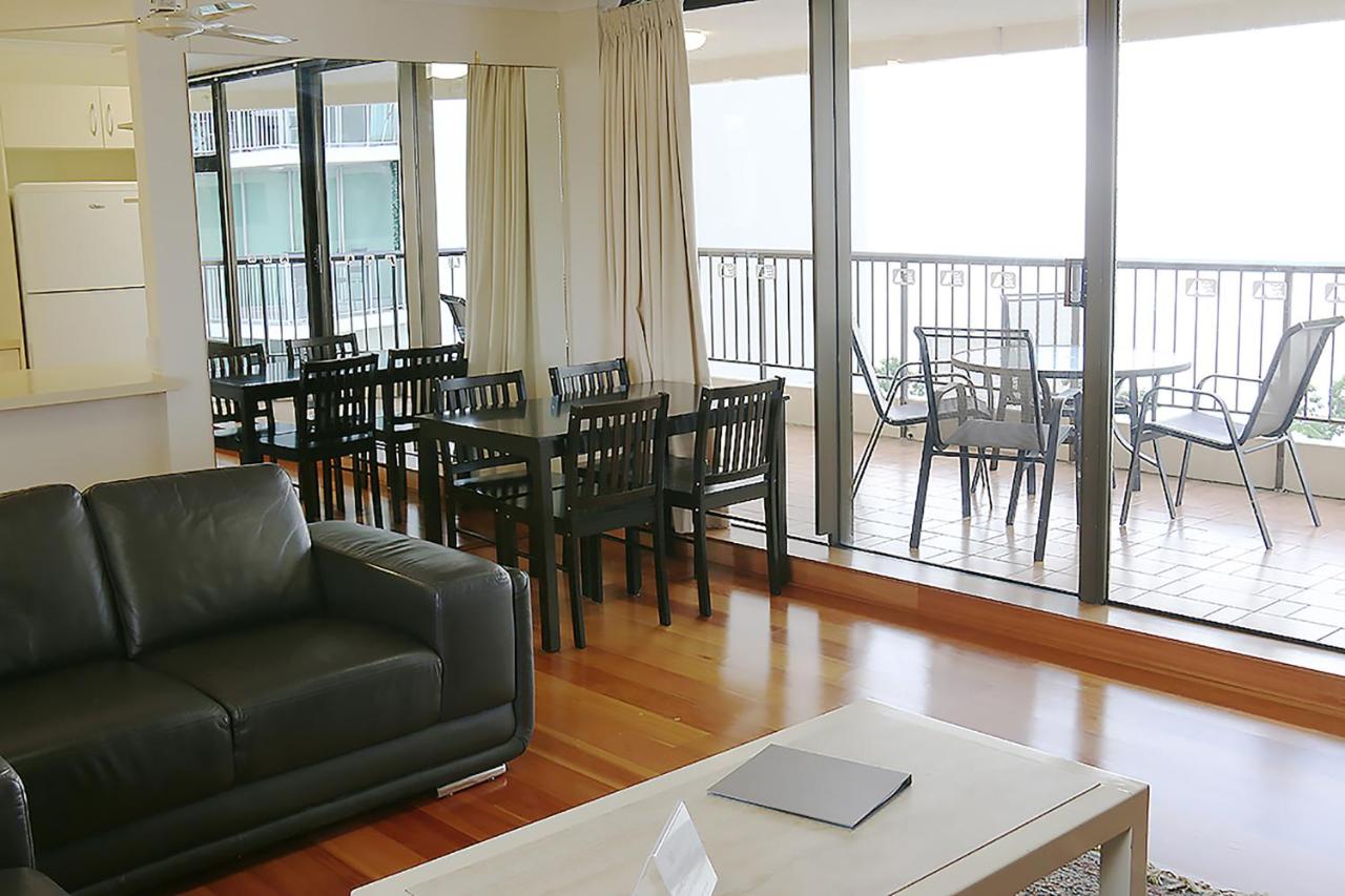 Cairns Aquarius Holiday Apartments