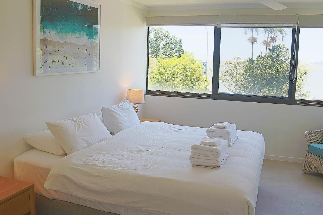 Cairns Aquarius Holiday Apartments