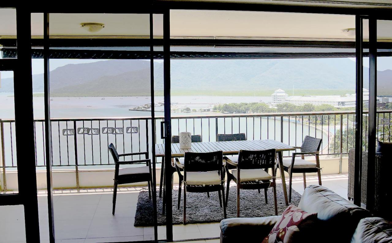 Cairns Aquarius Holiday Apartments