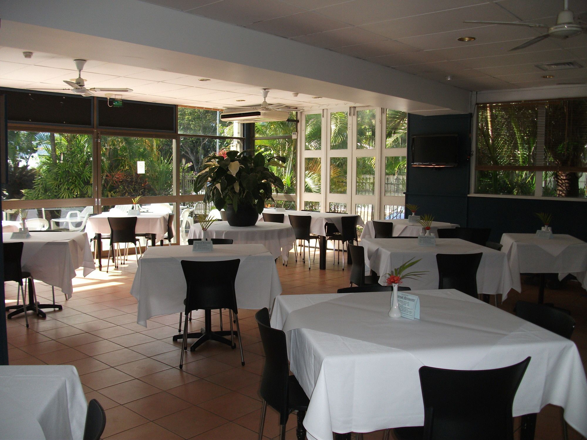 Cairns Plaza