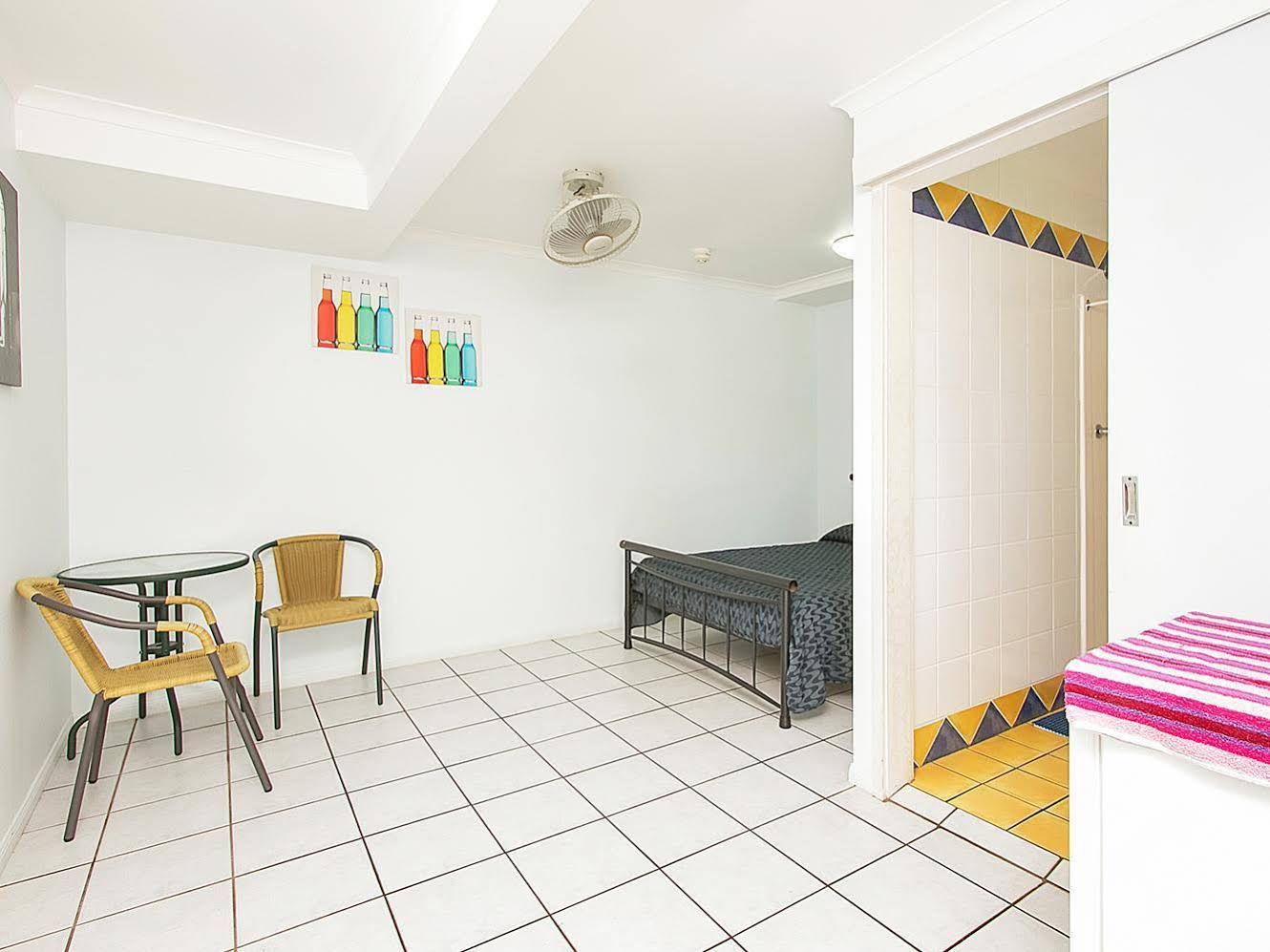 Caravella Backpackers