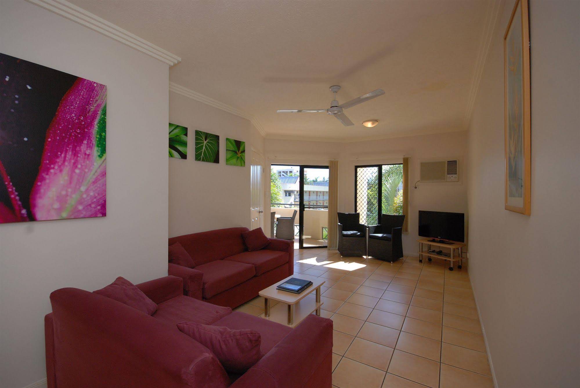 City Plaza Apartments