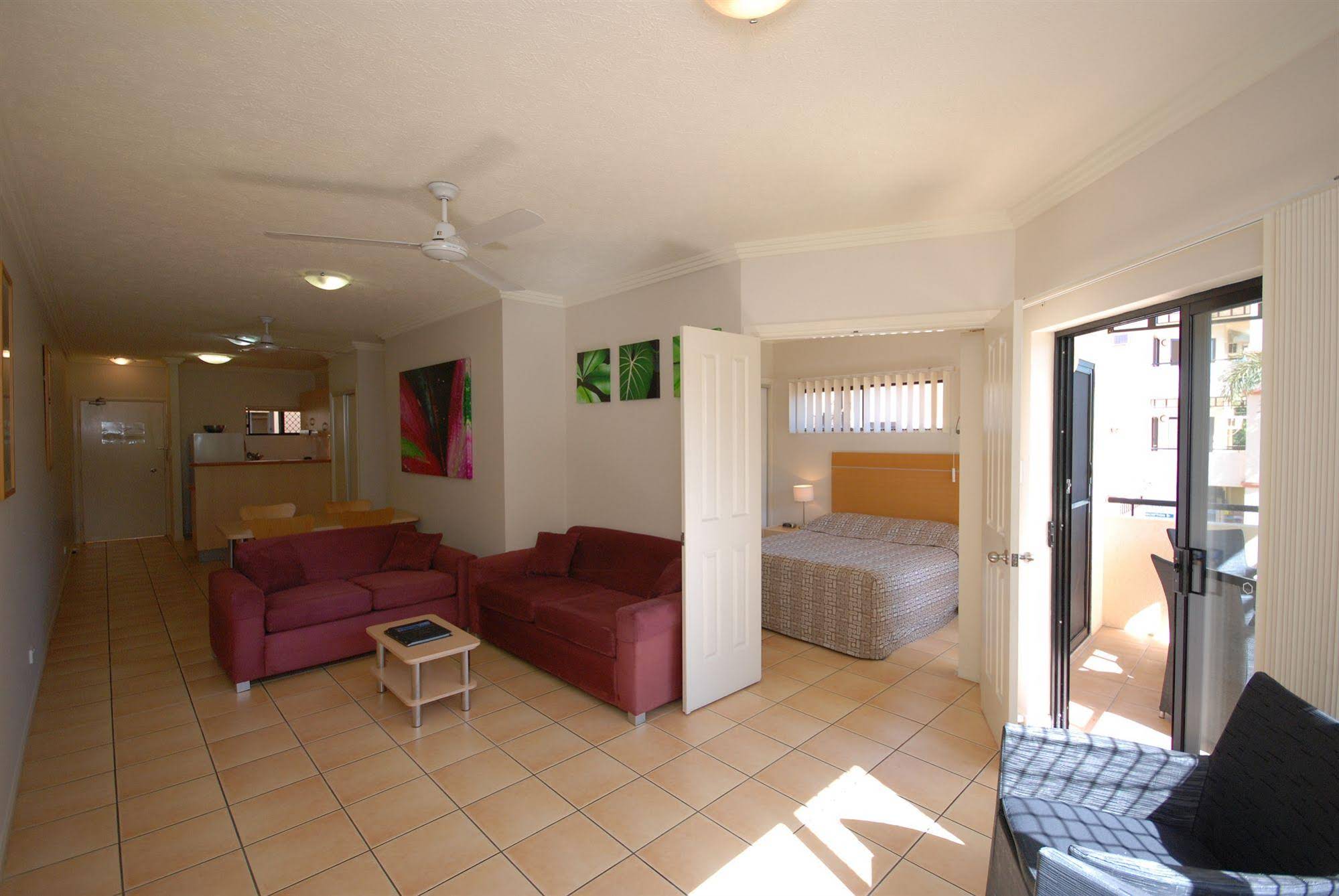 City Plaza Apartments