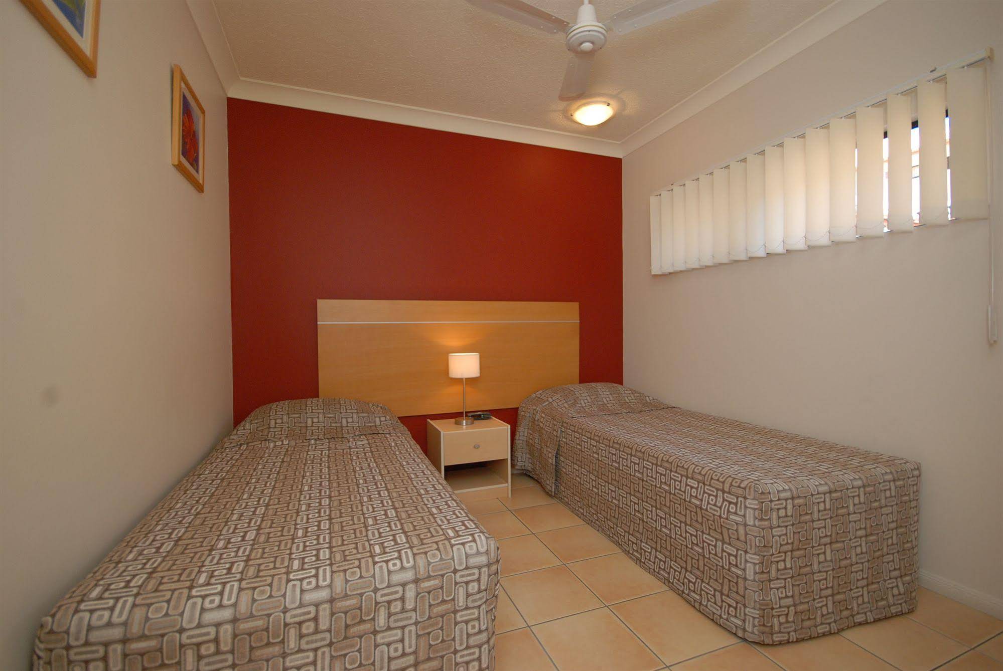 City Plaza Apartments