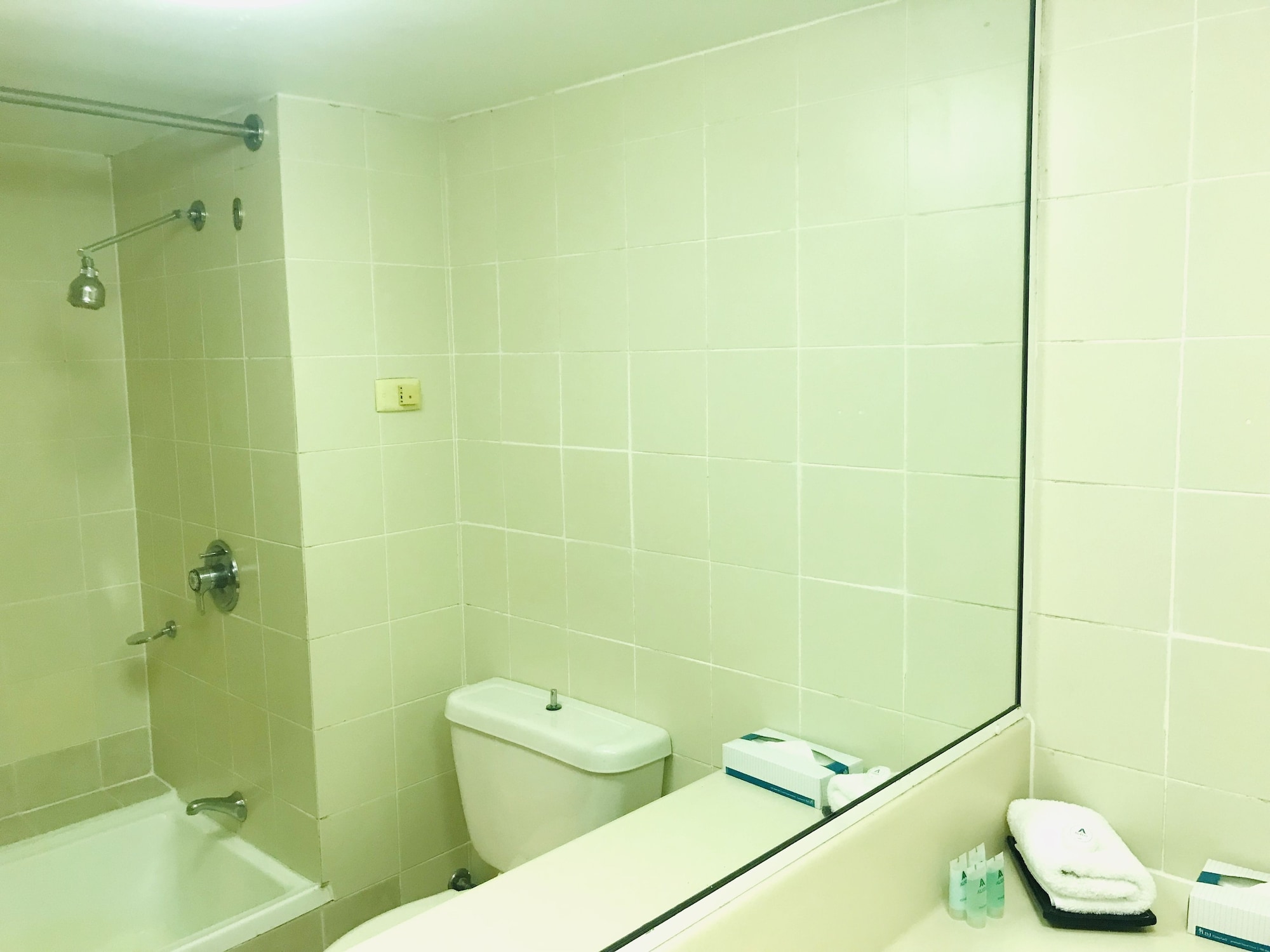 Comfort Acacia Court
