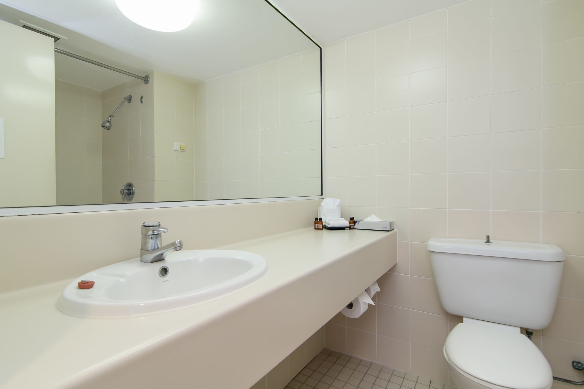 Comfort Acacia Court
