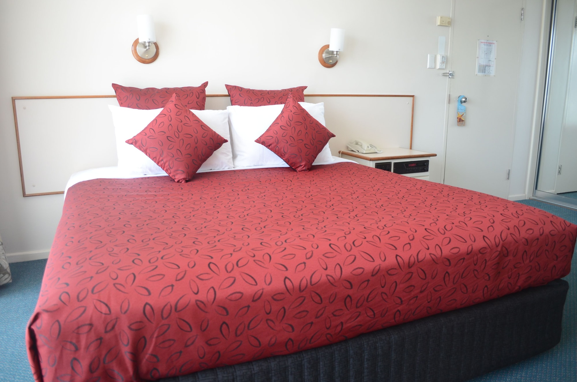 Comfort Acacia Court