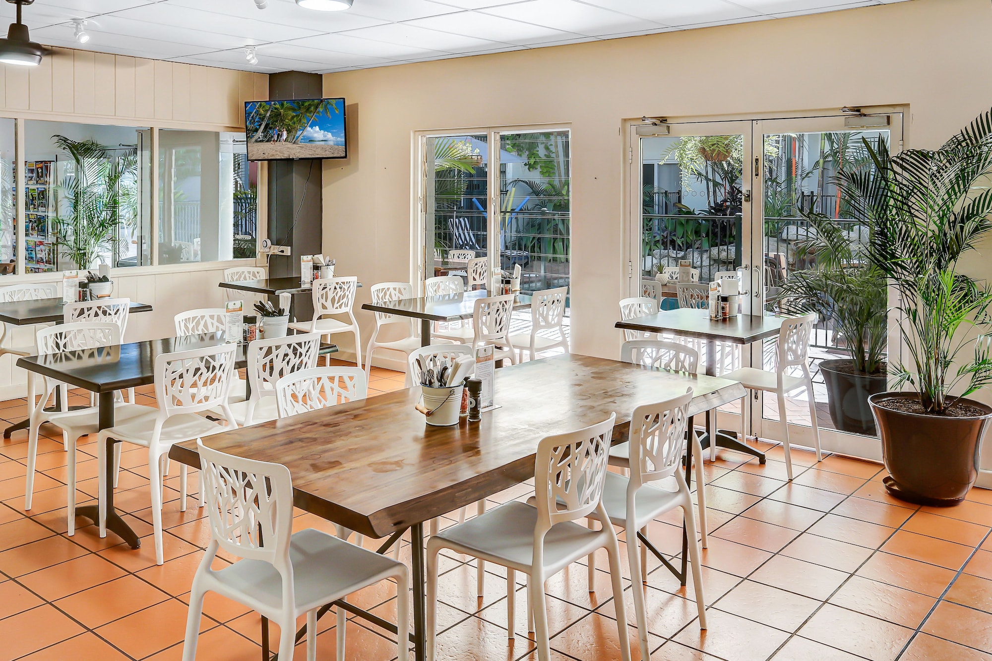 Coral Tree Inn