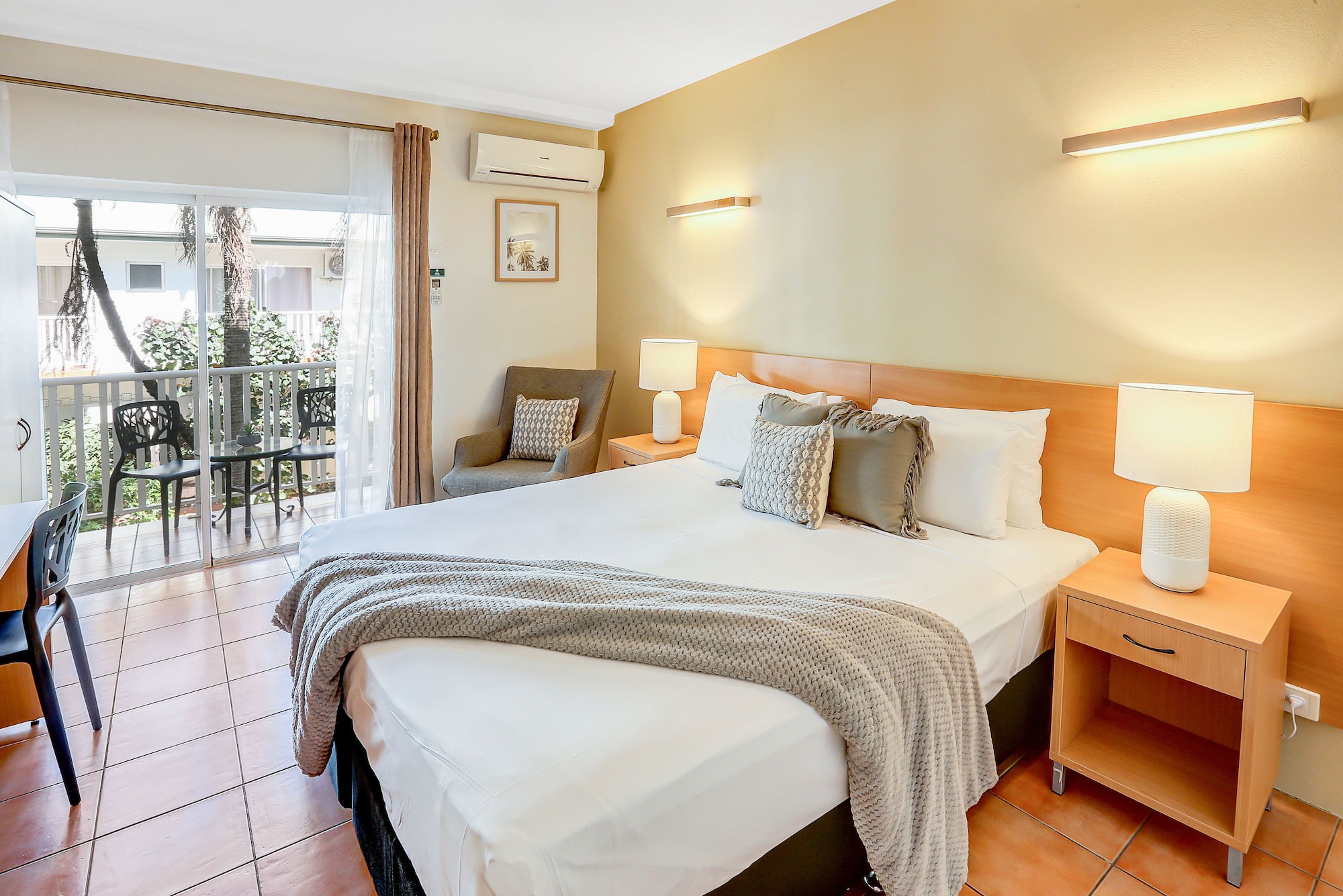 Coral Tree Inn