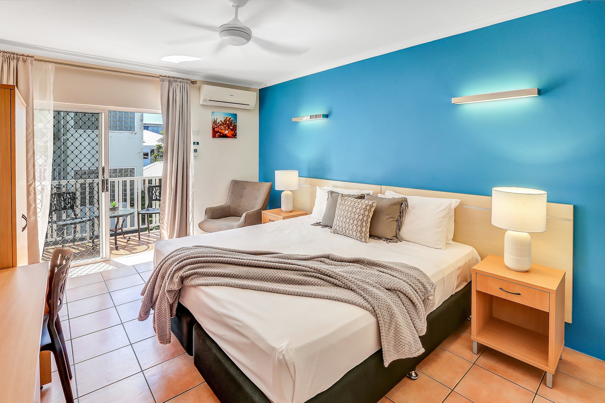 Coral Tree Inn