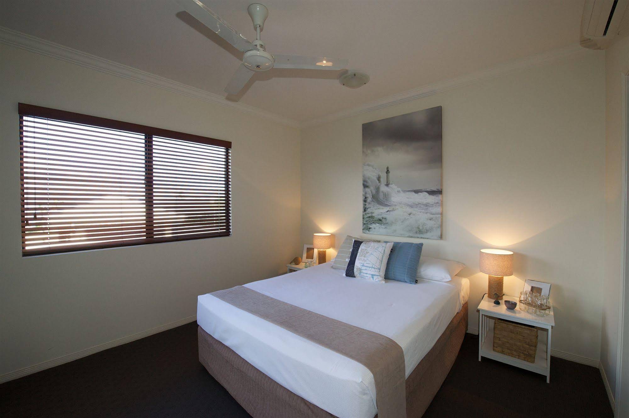 Jack and Newell Cairns Holiday Apartments