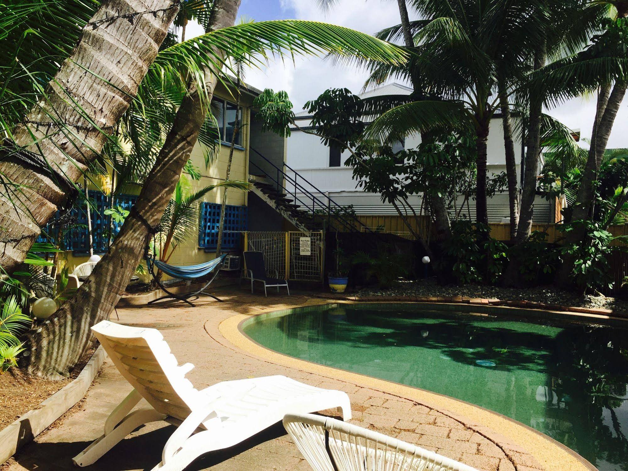 Mad Monkey Backpackers Village