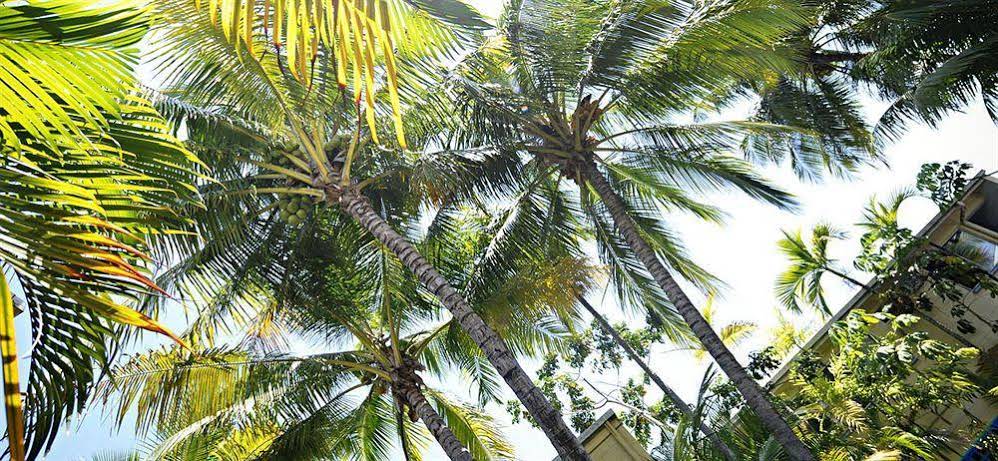 Mad Monkey Backpackers Village