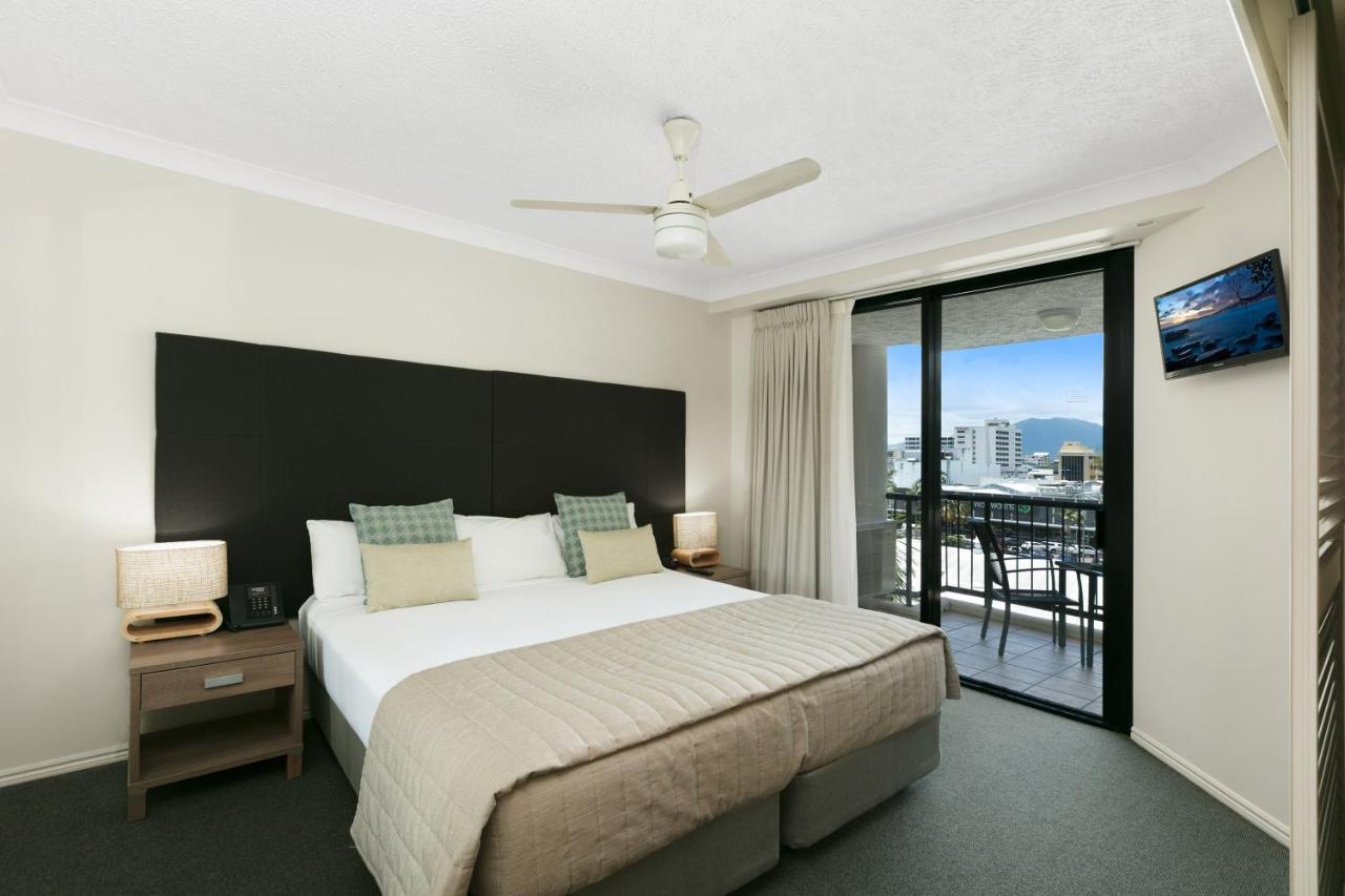 Mantra Esplanade Cairns