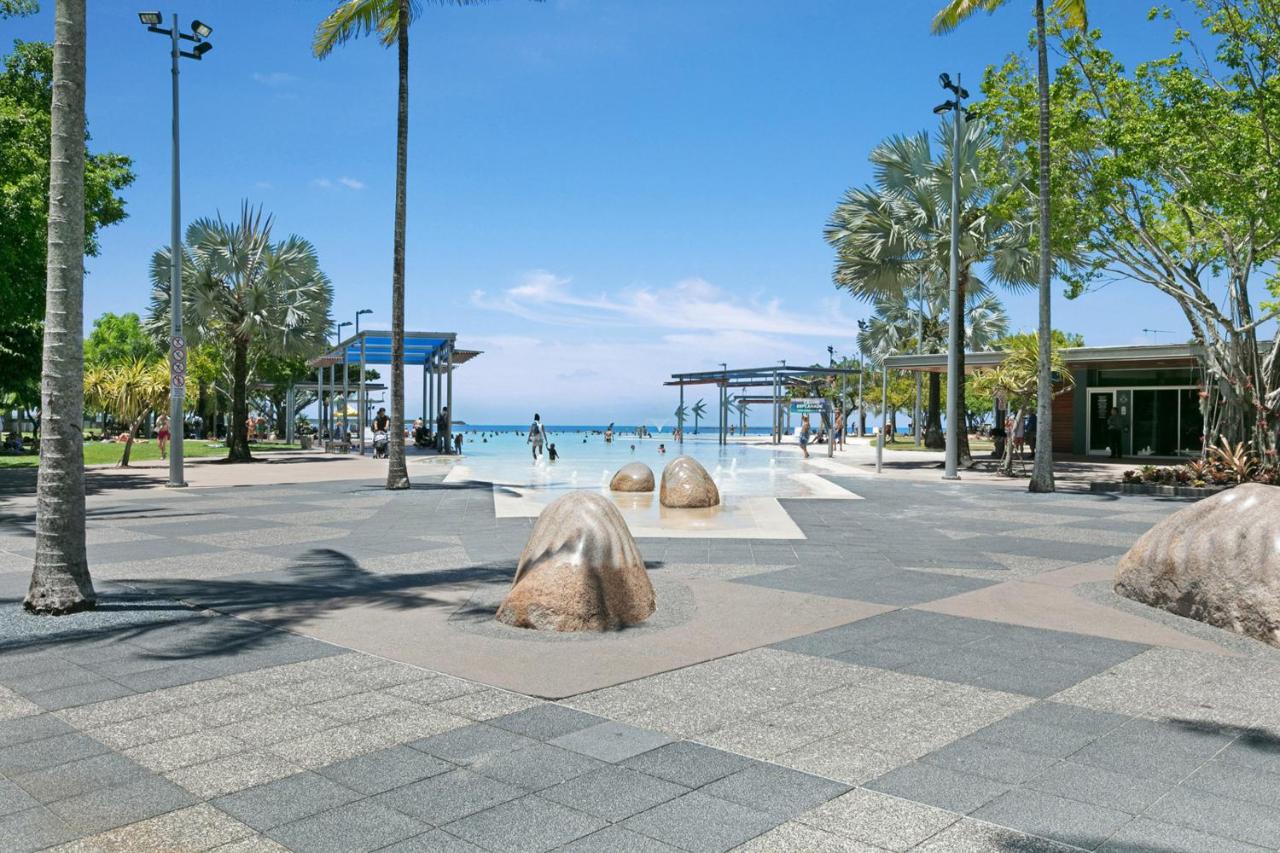 Mantra Esplanade Cairns