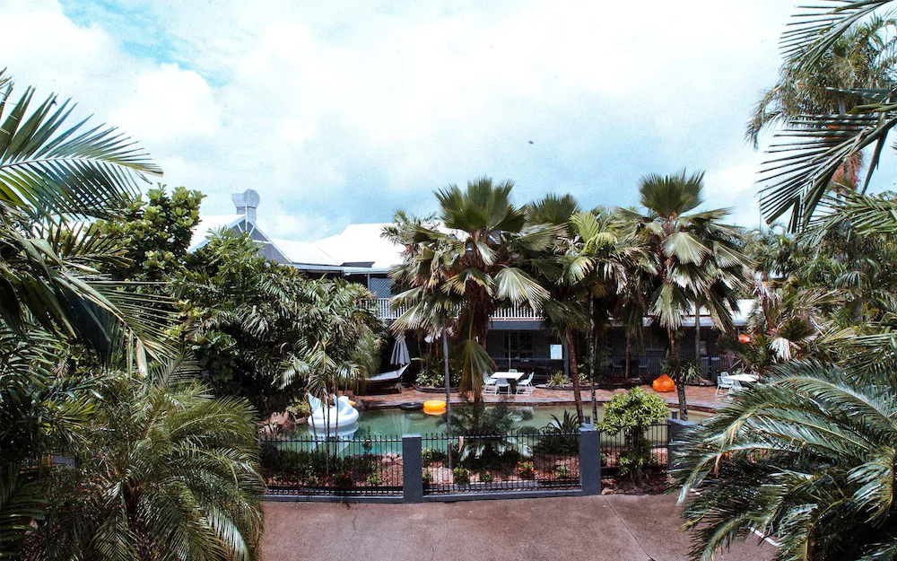 Motel Nomad