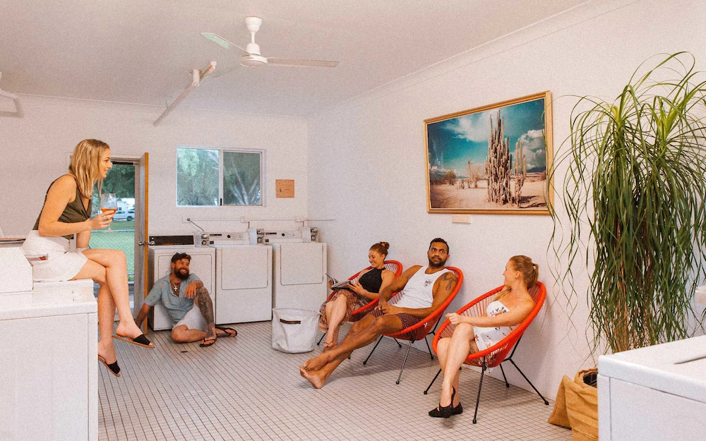 Motel Nomad