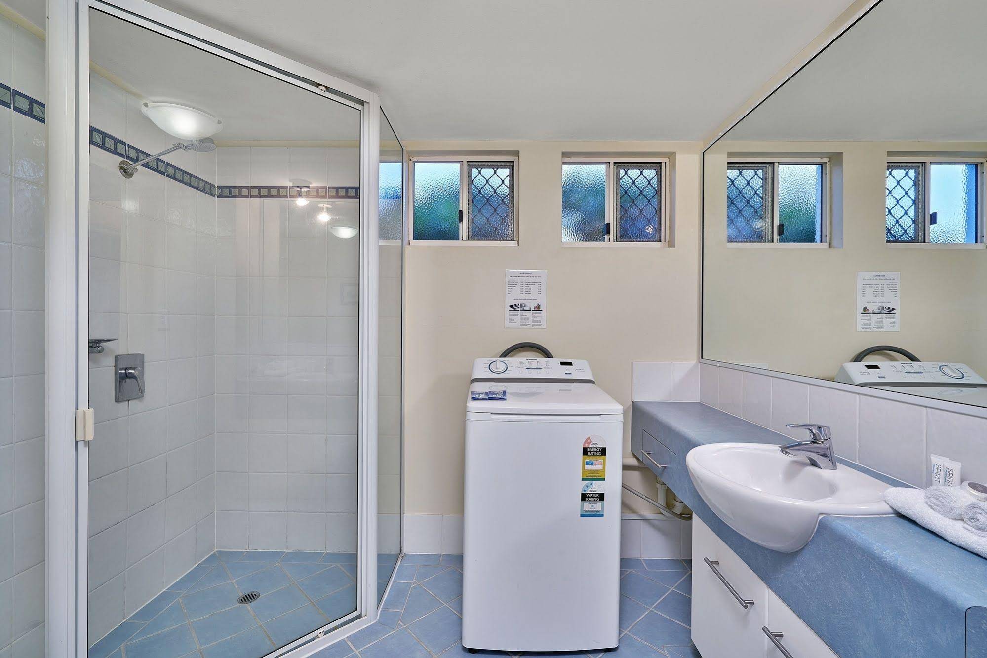 North Cove Waterfront Suites
